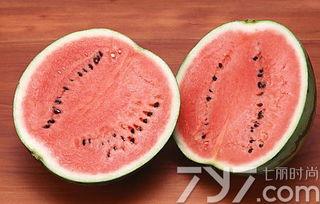 吃瓜吐子,揭秘娱乐圈的甜蜜与苦涩