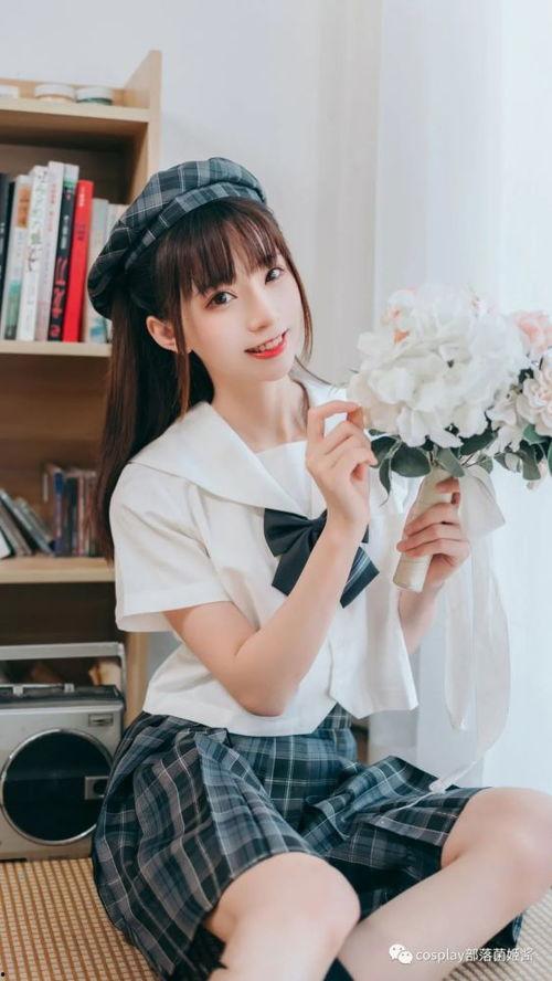 低调的吃瓜jk,揭秘JK圈流行文化