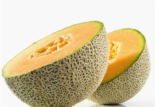 哈密瓜配雪碧吃,哈密瓜搭配雪碧的独特风味体验